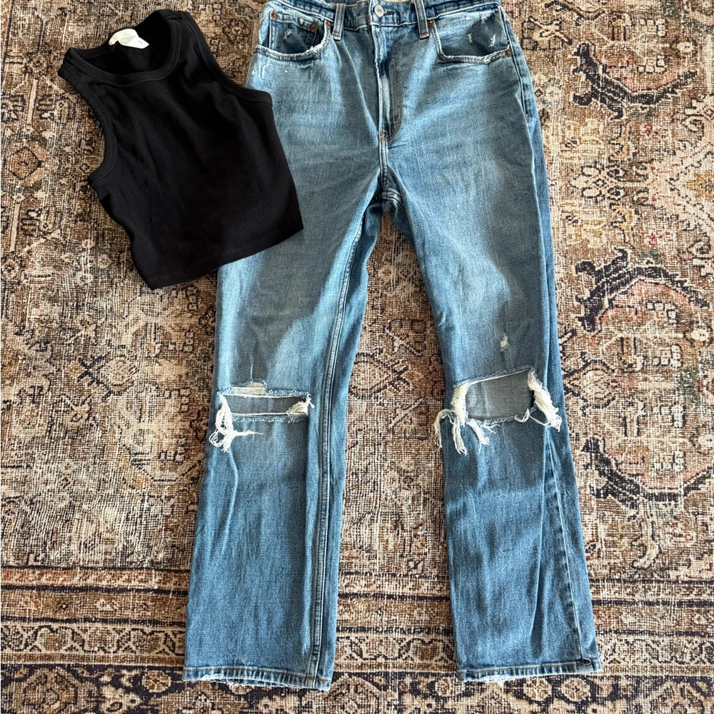 Abercrombie & Fitch Blue Distressed Straight Leg Jeans with black tank (H&M S)